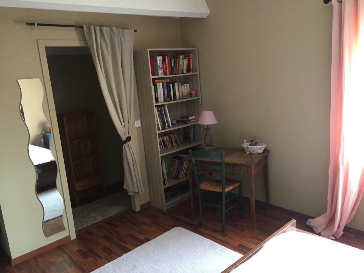 Appartamento Mas Jasmin Rochefort-du-Gard Esterno foto