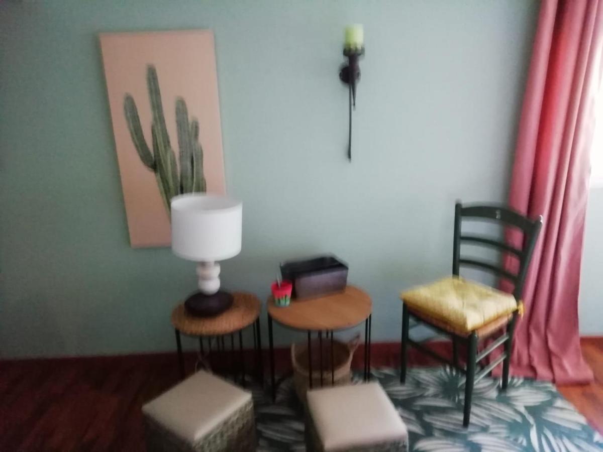 Appartamento Mas Jasmin Rochefort-du-Gard Esterno foto